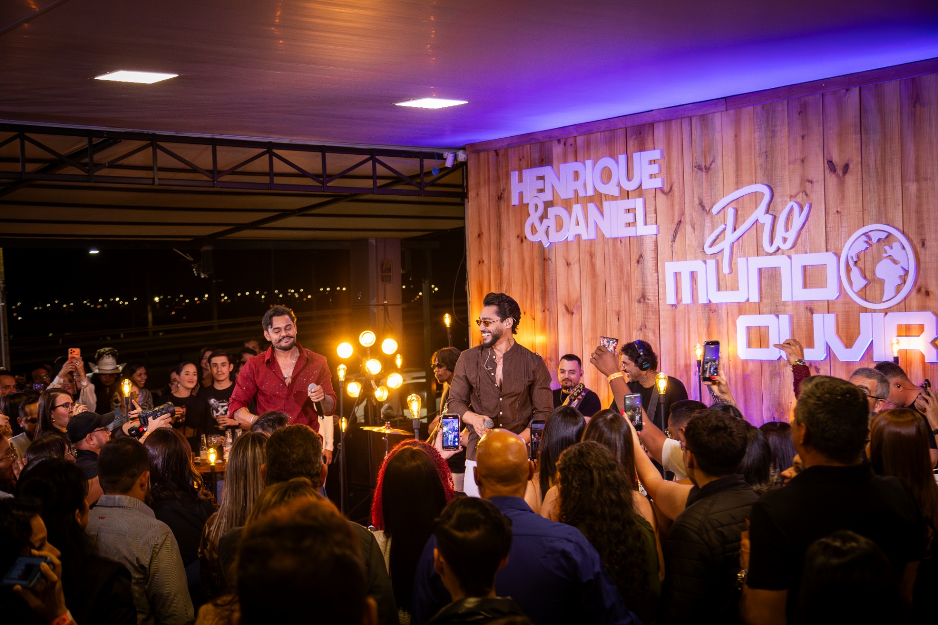 Henrique & Daniel em apresentação